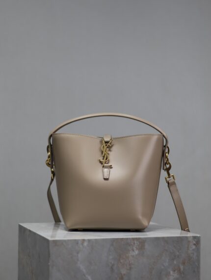 YSL Bag 38